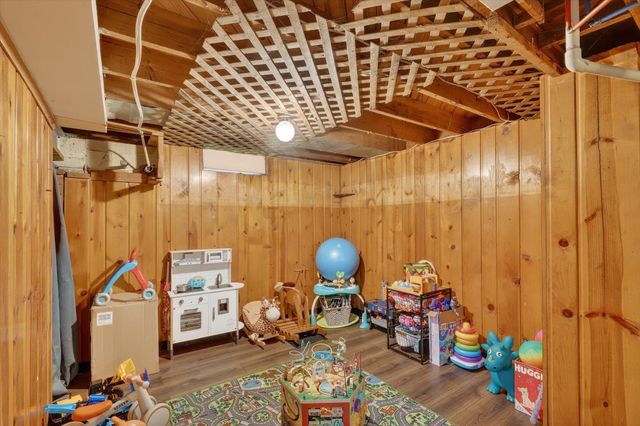 1734 Texel Drive, Kalamazoo, MI 49048