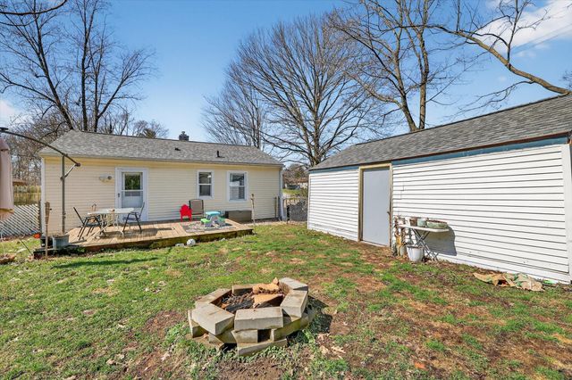 1734 Texel Drive, Kalamazoo, MI 49048