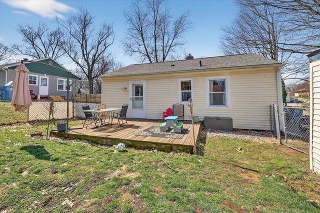 1734 Texel Drive, Kalamazoo, MI 49048