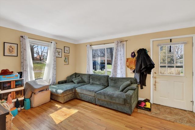 1734 Texel Drive, Kalamazoo, MI 49048