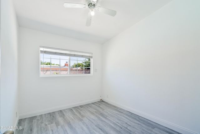 1039 W Avenue J14, Lancaster, CA 93534
