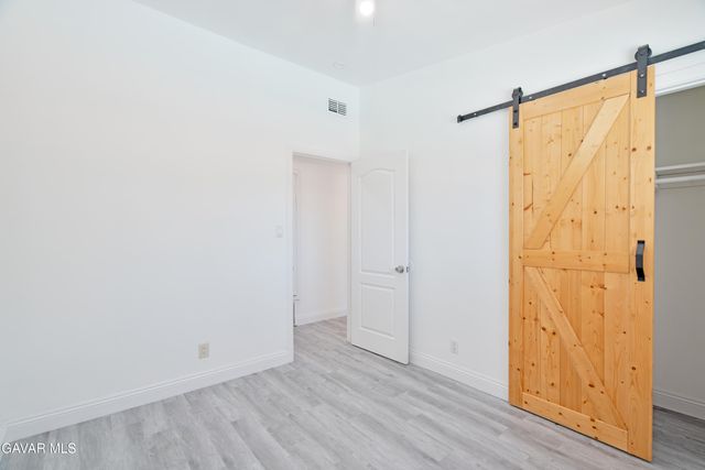 1039 W Avenue J14, Lancaster, CA 93534