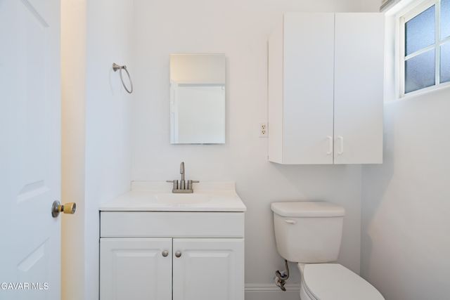 1039 W Avenue J14, Lancaster, CA 93534
