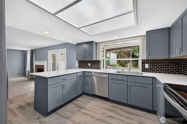 31851 25th Avenue SW, Federal Way, WA 98023