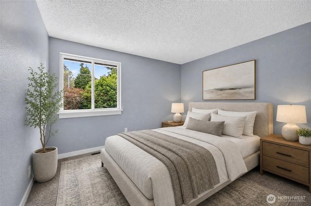 31851 25th Avenue SW, Federal Way, WA 98023