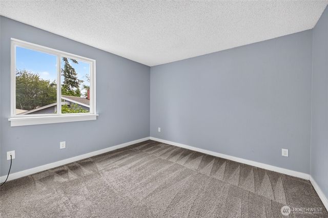 31851 25th Avenue SW, Federal Way, WA 98023