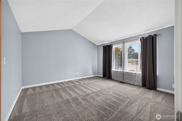 31851 25th Avenue SW, Federal Way, WA 98023