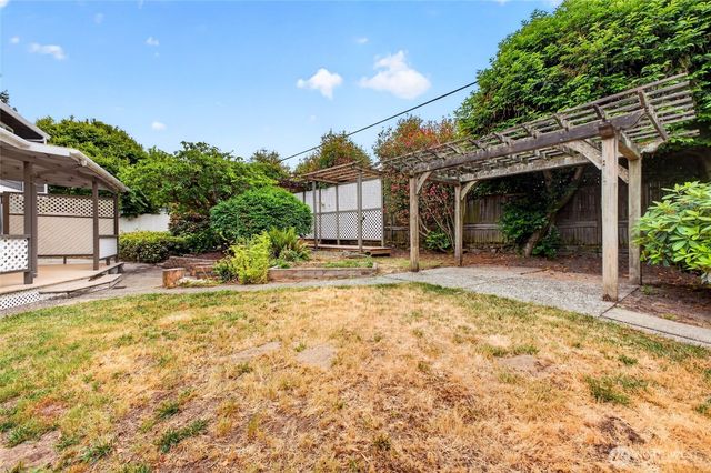 31851 25th Avenue SW, Federal Way, WA 98023