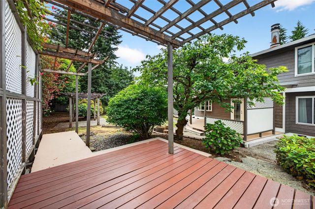 31851 25th Avenue SW, Federal Way, WA 98023