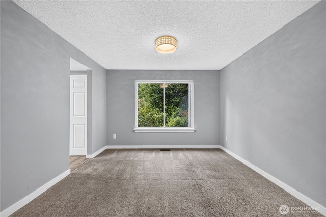 31851 25th Avenue SW, Federal Way, WA 98023
