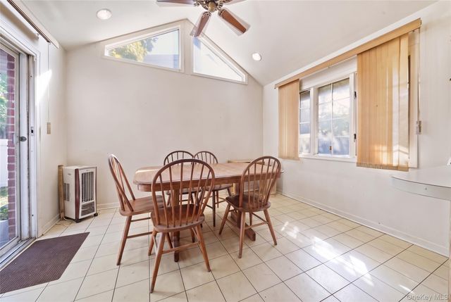 2 Bixley Drive, New Hyde Park, NY 11040