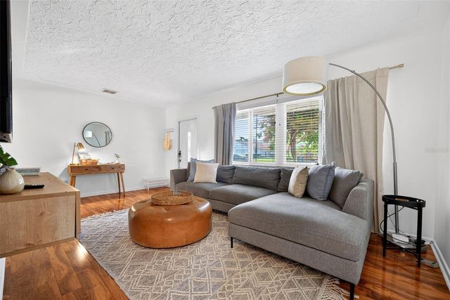 6215 RODGERS AVENUE, Sarasota, FL 34231