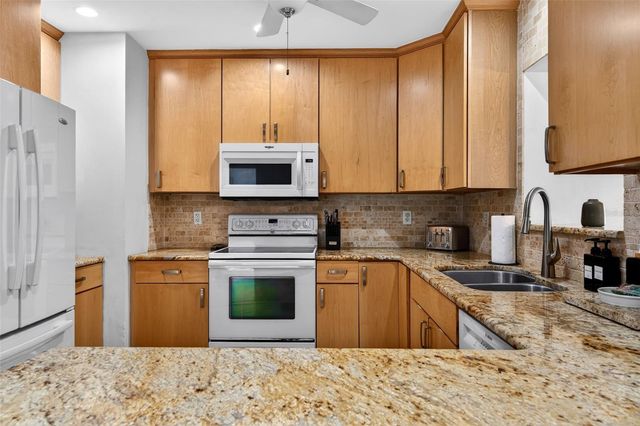 6215 RODGERS AVENUE, Sarasota, FL 34231