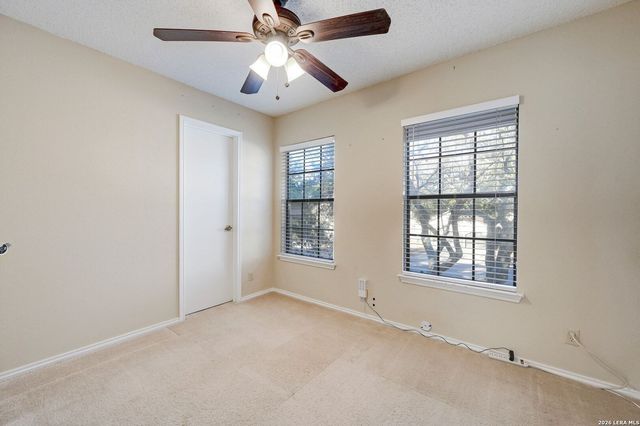 11206 Woodridge Forest, San Antonio, TX 78249