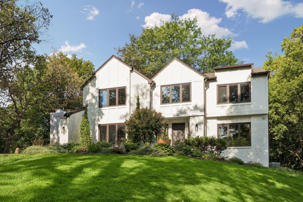 18160 Berry Lane, Wayzata, MN 55391 — photo 2