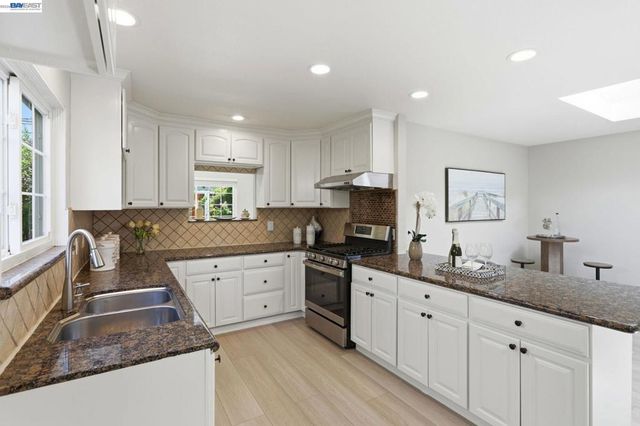 6563 Camden Ave, San Jose, CA 95120