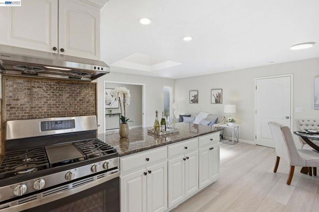 6563 Camden Ave, San Jose, CA 95120