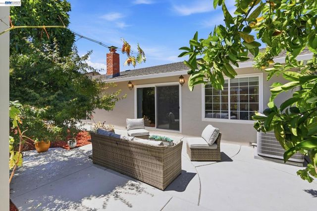 6563 Camden Ave, San Jose, CA 95120