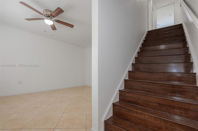 1000 Palm Trl 6, Delray Beach, FL 33483