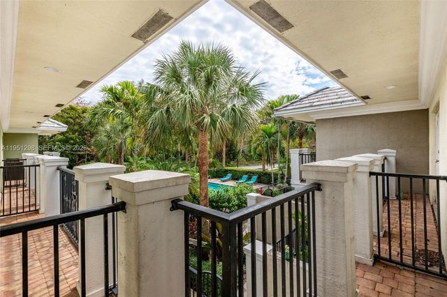 1000 Palm Trl 6, Delray Beach, FL 33483