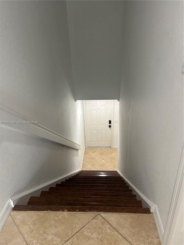 1000 Palm Trl 6, Delray Beach, FL 33483