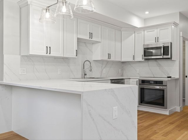 60 Stanley Street 101, Boston, MA 02125