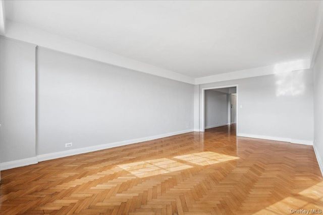 45 Popham Road 5L, Scarsdale, NY 10583