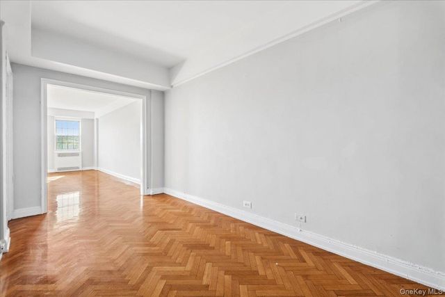 45 Popham Road 5L, Scarsdale, NY 10583