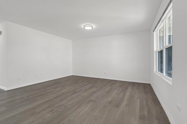 955 Riverdale Court, Marengo, IL 60152