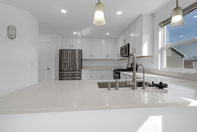 955 Riverdale Court, Marengo, IL 60152