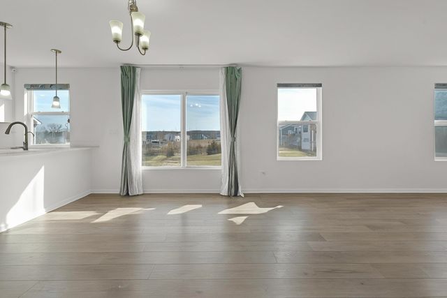 955 Riverdale Court, Marengo, IL 60152