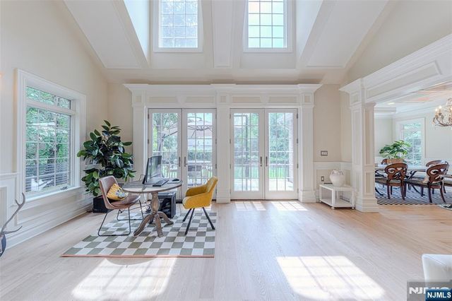 186 Hickory Lane, Closter, NJ 07624