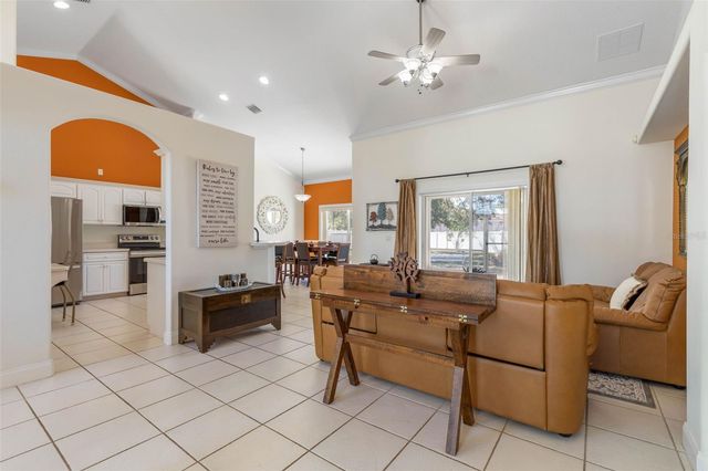 9 WHITTLESEY LANE, Palm Coast, FL 32164