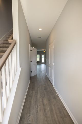 5740 Cloverwood Dr, Rockvale, TN 37153
