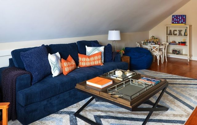 10 Lyon Street, Nantucket, MA 02554