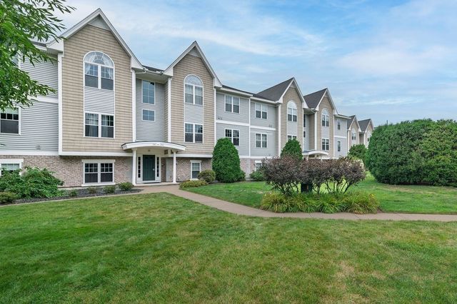 200 Roger Williams Ave 205, East Providence, RI 02916