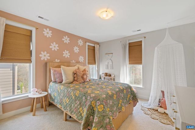 390 BISHOPGATE LN, Crozet, VA 22932