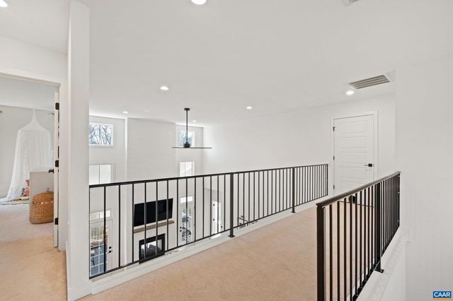 390 BISHOPGATE LN, Crozet, VA 22932