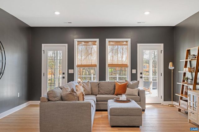 390 BISHOPGATE LN, Crozet, VA 22932