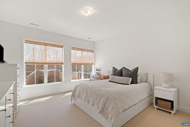 390 BISHOPGATE LN, Crozet, VA 22932