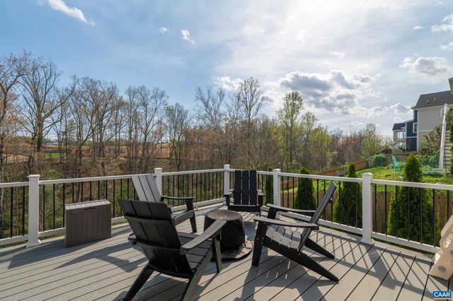 390 BISHOPGATE LN, Crozet, VA 22932
