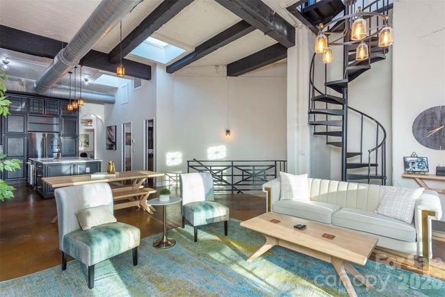 225 N Main Street C, Hendersonville, NC 28792