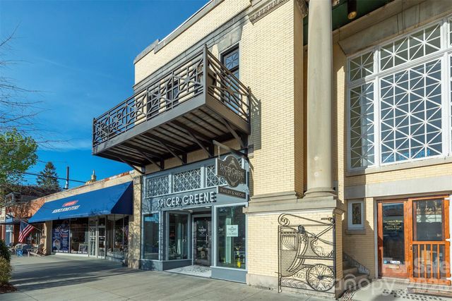 225 N Main Street C, Hendersonville, NC 28792