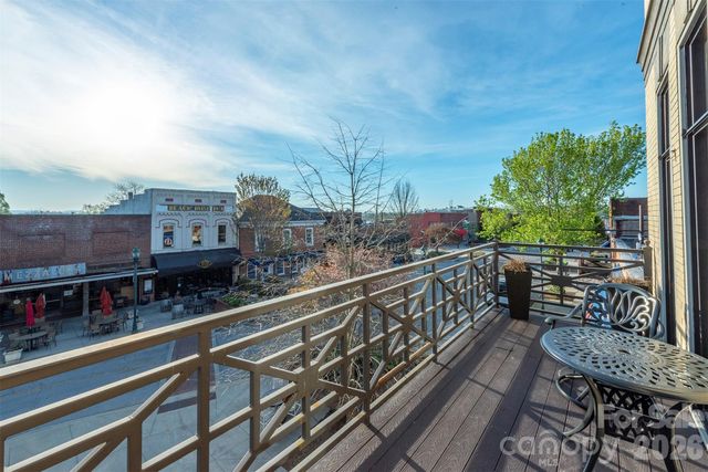 225 N Main Street C, Hendersonville, NC 28792