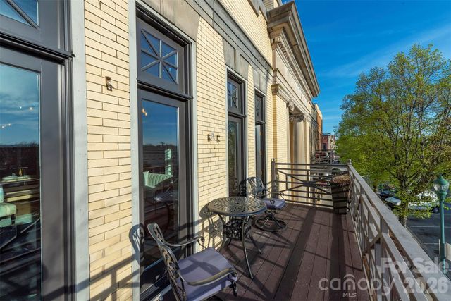 225 N Main Street C, Hendersonville, NC 28792