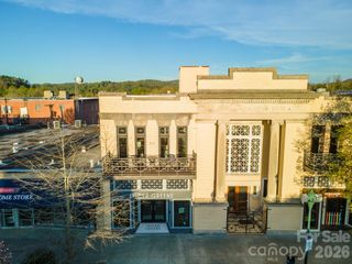 225 N Main Street C, Hendersonville, NC 28792