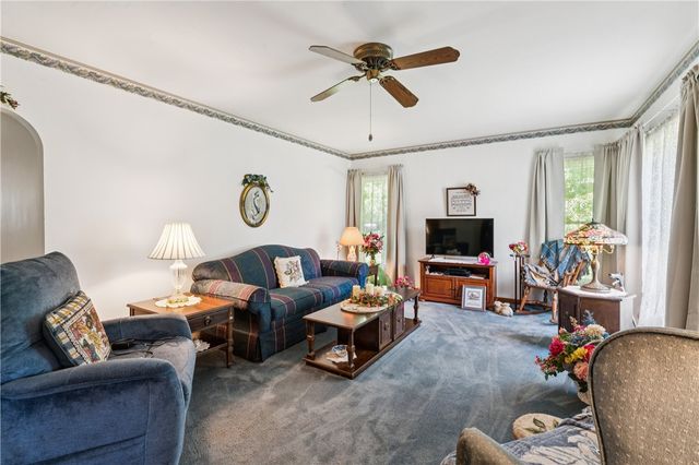 306 Beaver Ave, New Galilee, PA 16141