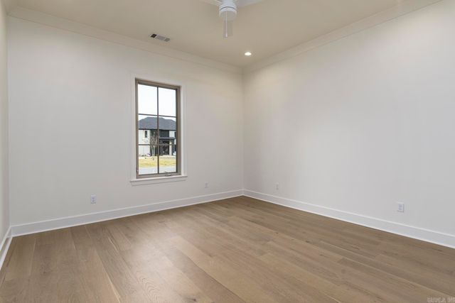 119 Falstone Dr, Little Rock, AR 72223