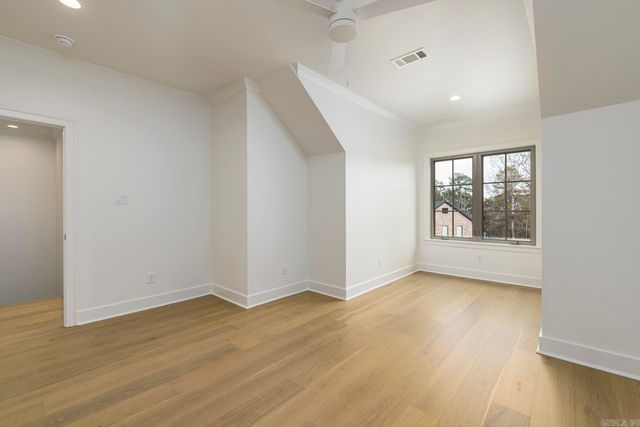 119 Falstone Dr, Little Rock, AR 72223