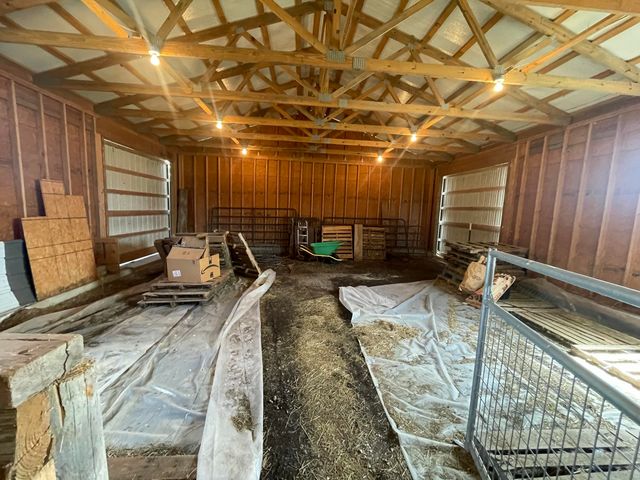 6609 County Road O-535, Ava, MO 65608